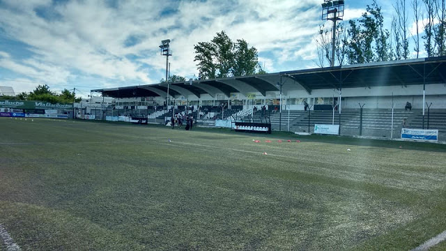 Cipolletti de Rio Negro cancha Cipolletti visera de cemento