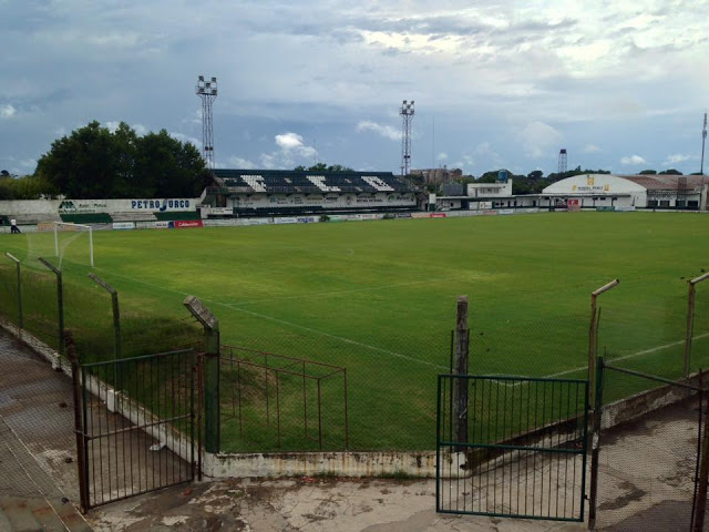 Estadio de Ferro Carril Oeste de General Alvear – ESTADIOS DE