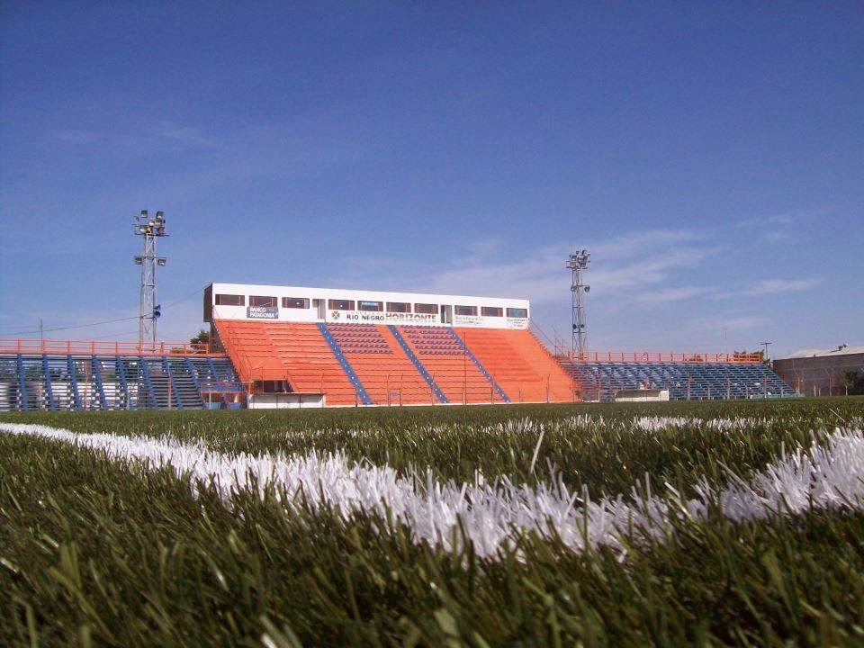 Estadio Deportivo Roca platea