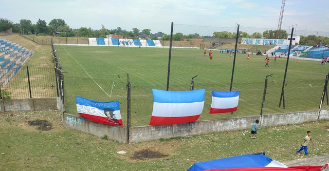 Argentino de Merlo cancha de Argentino de Merlo6