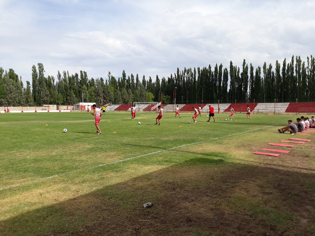 cancha Independiente Neuquén