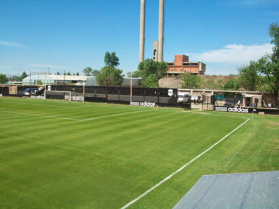 Estadio Guillermo Laza Riestra