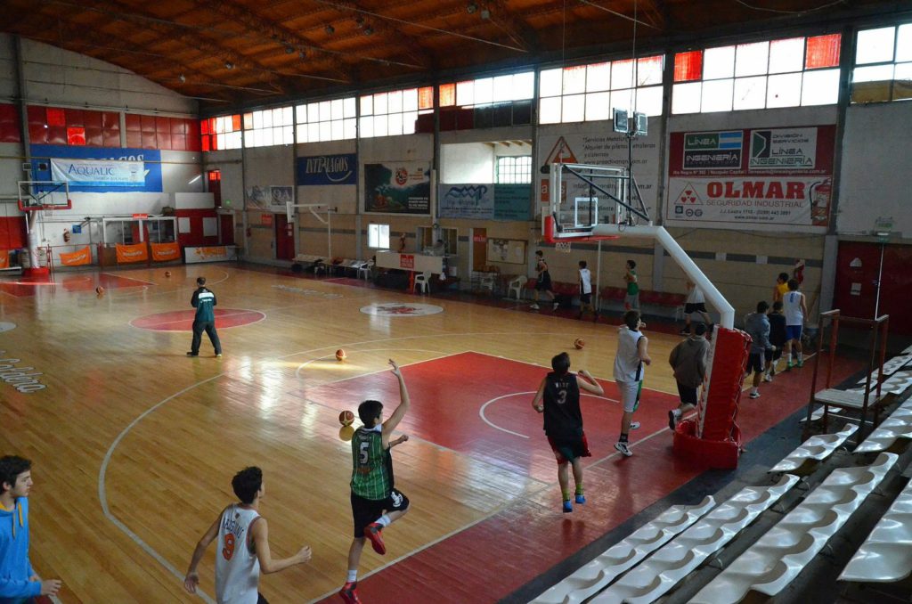 BASQUET / - Club Atlético Independiente de Burzaco