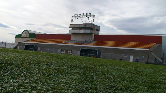 Estadio Unico de Pico Truncado platea