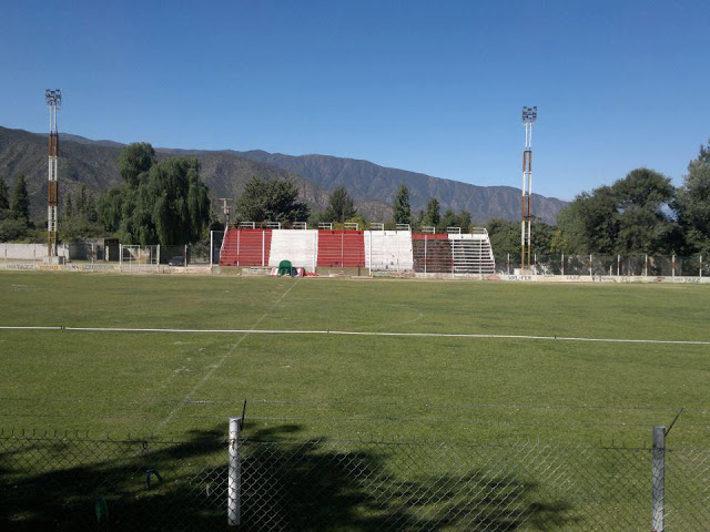 Tiro Federal y Gimnasia Andalgalá tribuna