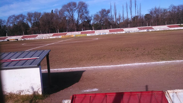 Costa Brava de General Pico cancha de Costa Brava de General Pico tribuna