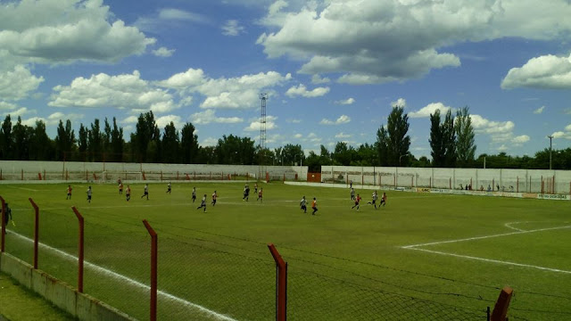 Deportivo Bowen de Mendoza cancha del Deportivo Bowen de Mendoza6
