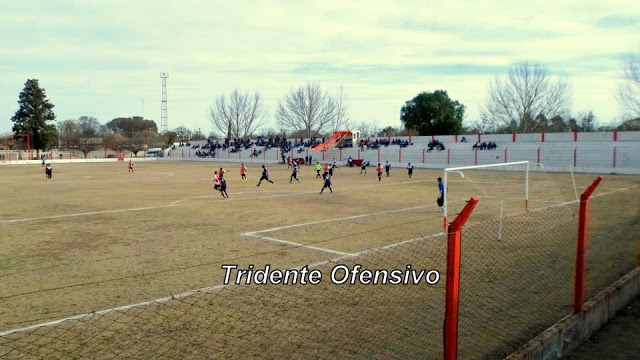 cancha del Deportivo Bowen de Mendoza tribuna3