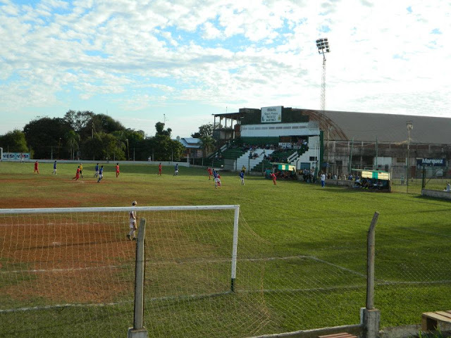 Puerto Iguazú Estadio de la Liga de Fútbol de Puerto Iguazú platea