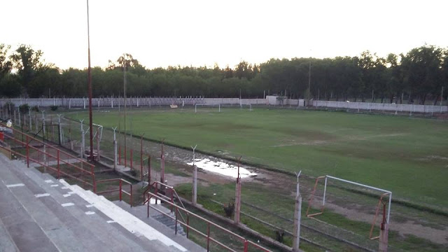cancha de Centro Deportivo Rivadavia1