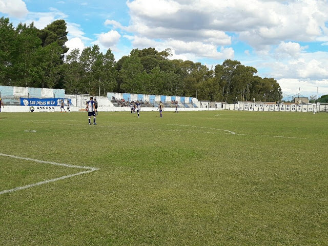 Libertad de Bahía Blanca cancha de Libertad de Bahía Blanca5