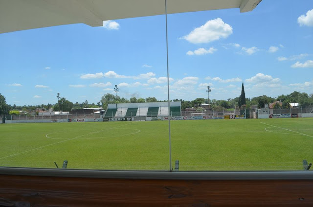 Gimnasia y Esgrima de Chivilcoy cancha de Gimnasia y Esgrima de Chivilcoy tribuna1