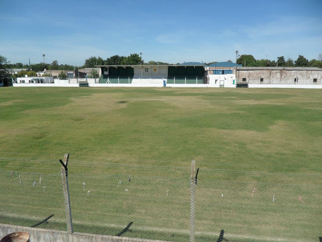 Gimnasia y Esgrima de Chivilcoy cancha de Gimnasia y Esgrima de Chivilcoy tribuna2