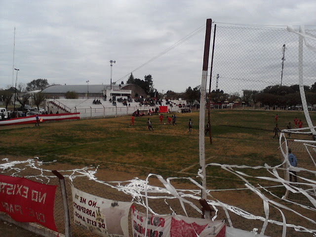 Atlético Macachín cancha de Atlético Macachín platea