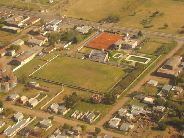 cancha de Independiente de Bolívar vista aerea
