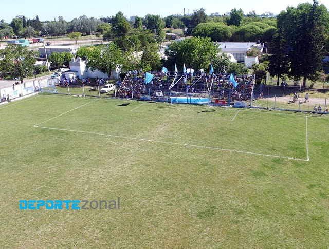 Cultural de Crespo 01cancha de Cultural de Crespo