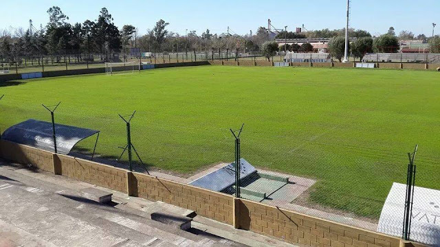 Complejo Deportivo Teniente Origone cancha de Complejo Deportivo Teniente Origone2