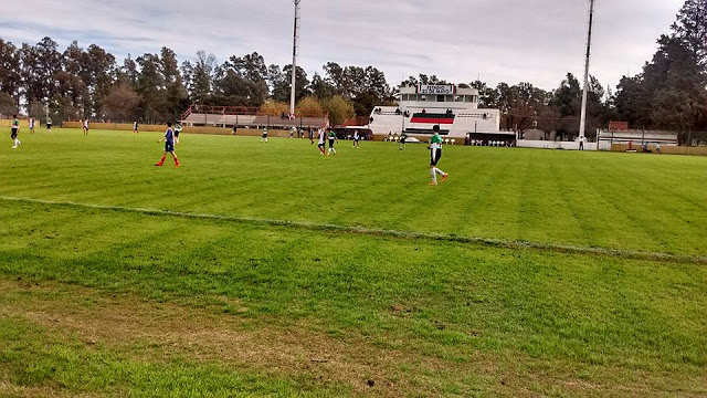 Complejo Deportivo Teniente Origone cancha de Complejo Deportivo Teniente Origone1