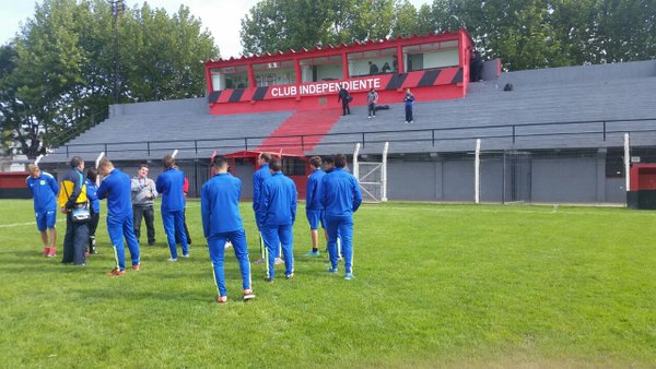 Independiente de Tandil cancha de Independiente de Tandil tribuna