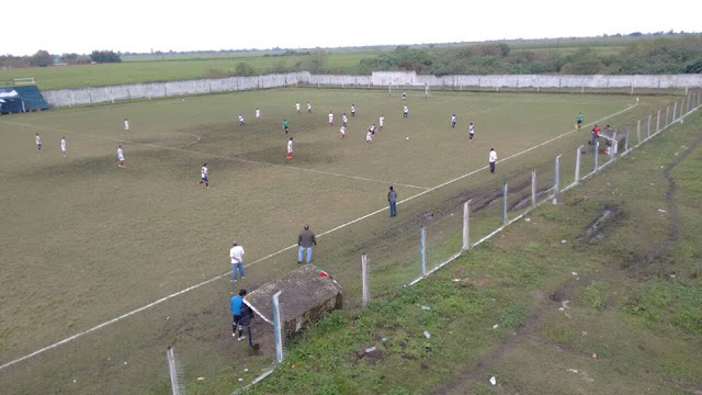 Santa Rosa de Leon Rouges cancha de Santa Rosa de Leon Rouges5