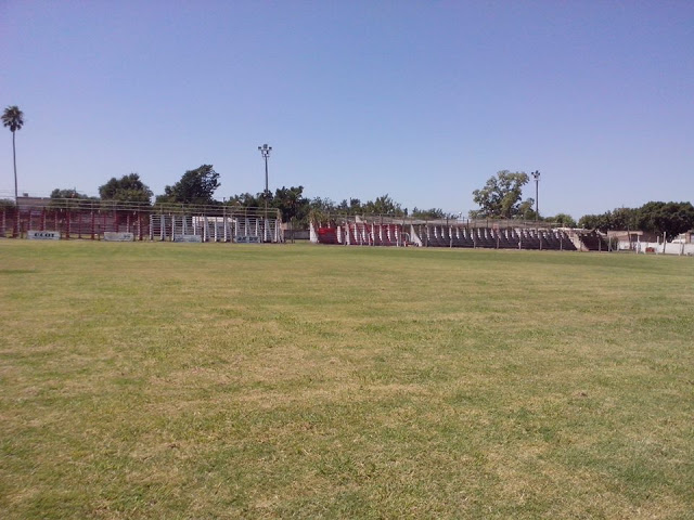 Bartolome Mitre de Esperanza cancha de Bartolome Mitre de Esperanza1