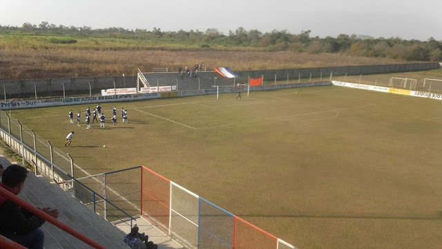 Deportivo Llorens tribuna