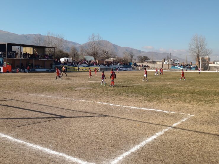 cancha Entre Ríos Tafí del Valle