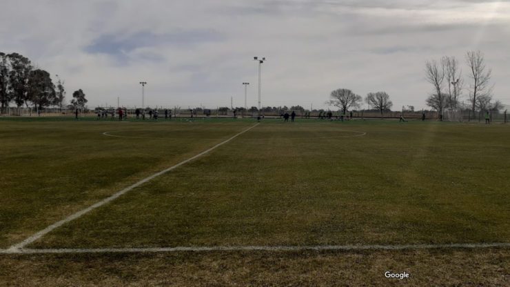 cancha Deportivo Mac Allister